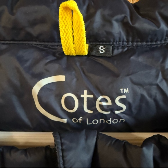 Cotes of London The St Ives Down Vest in Ink Navy - Picture 4 of 8